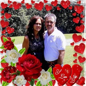 Meet your Posher, Mona